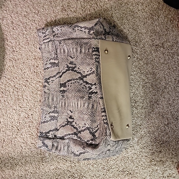 Miche Demi cover - Leslie - Picture 2 of 4